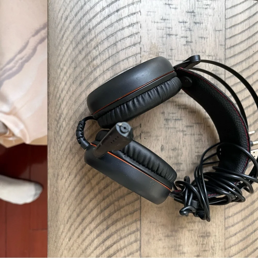 Gaming headphones
